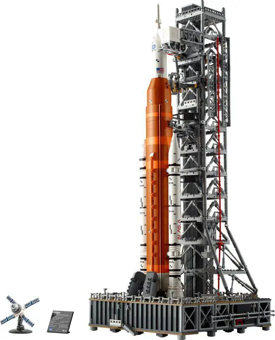 Detailed LEGO space shuttle and tower