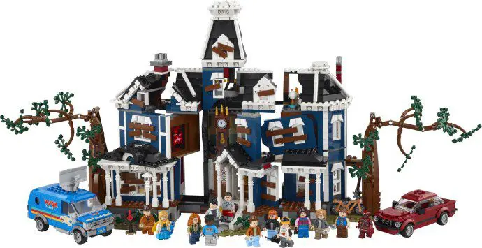 Detailed Lego haunted mansion and vehicles