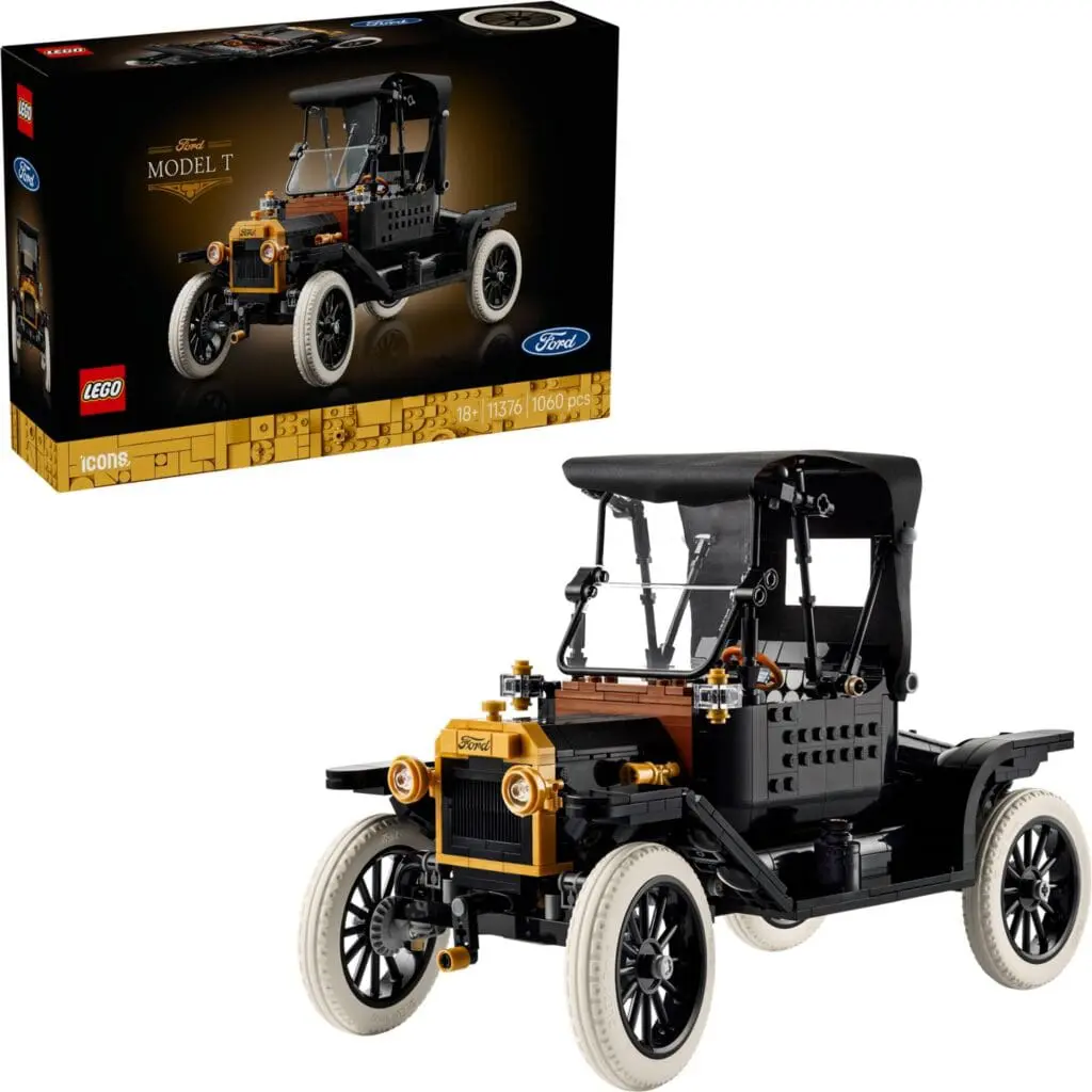 Classic car LEGO set and packaging
