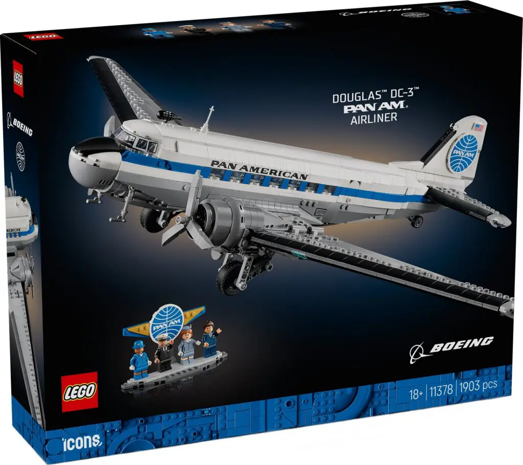 Pan Am LEGO airplane packaging