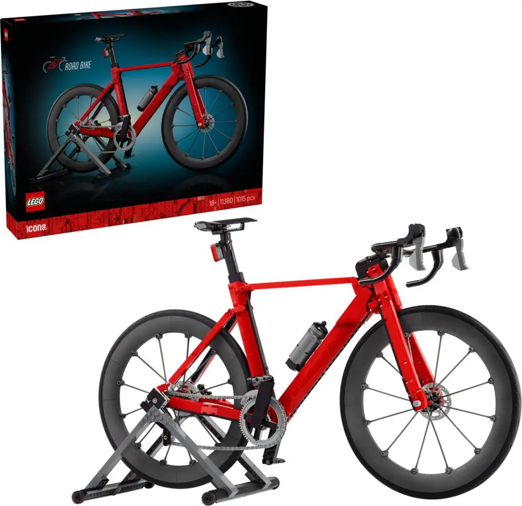 Detailed LEGO bicycle model