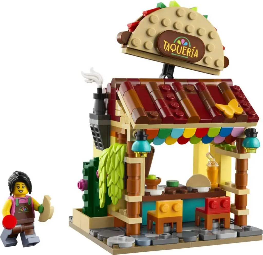 LEGO taco stand with minifigure