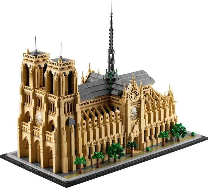 Detailed Lego cathedral structure