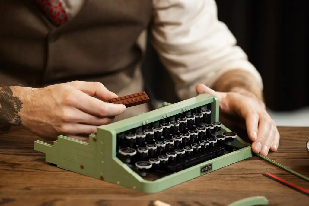 Assembling a LEGO typewriter set