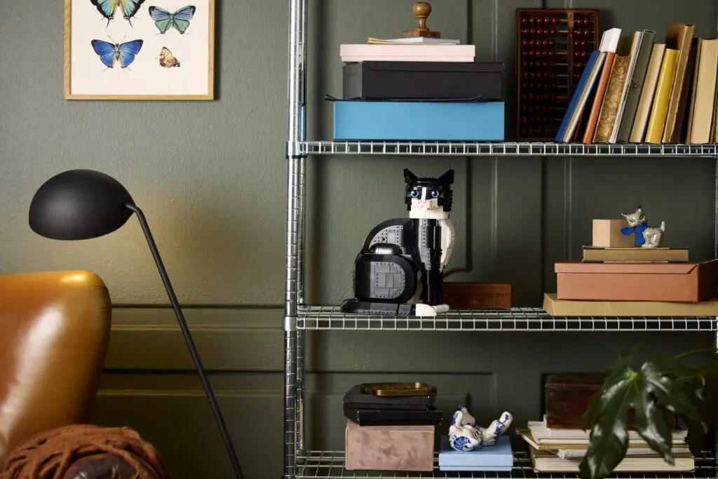 Room corner featuring butterfly artwork