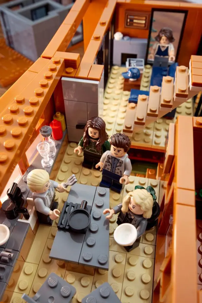 LEGO set depicting a home interior.