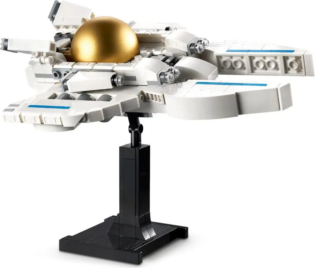 White LEGO spaceship with golden dome