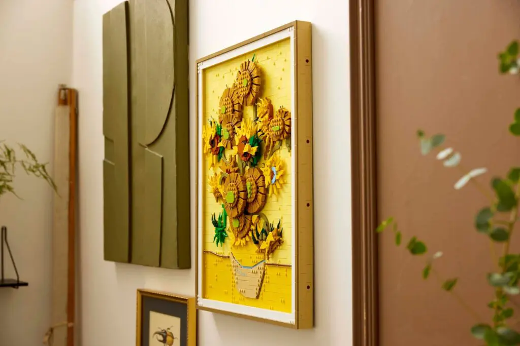 Vibrant sunflower wall decor