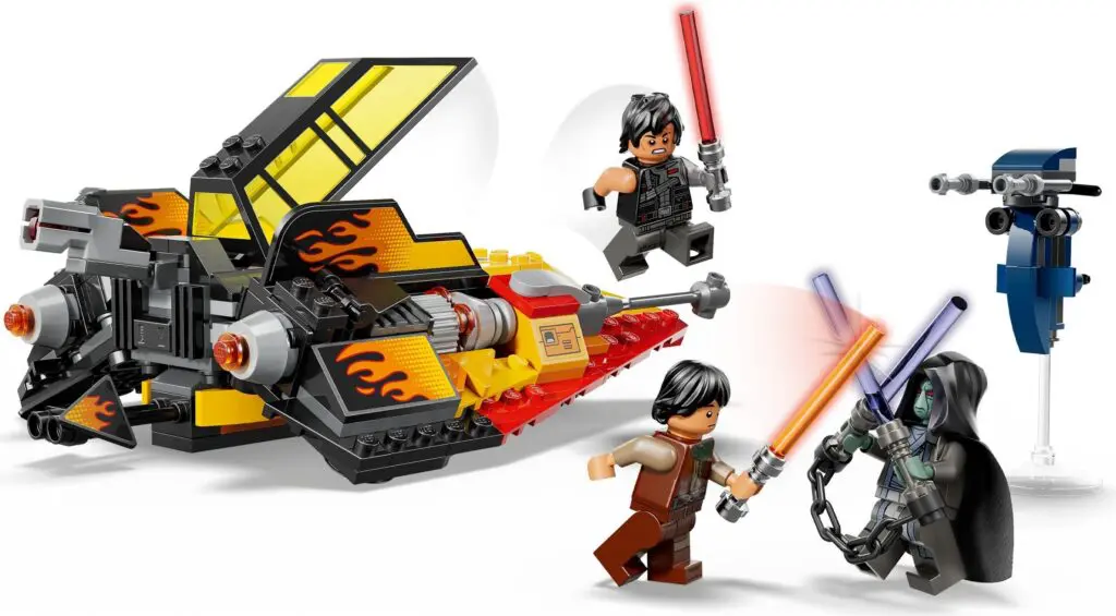 Minifigures with lightsabers and spaceship
