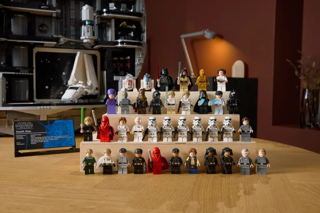 Star Wars LEGO minifigures on display