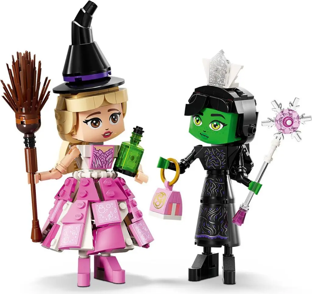 Miniature witch-themed LEGO set
