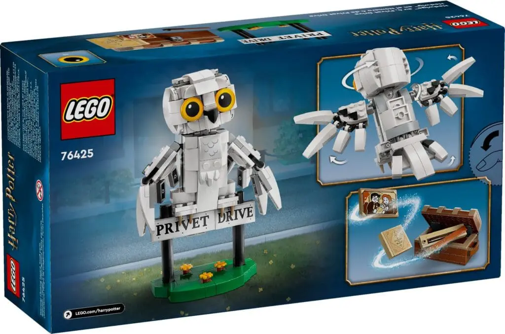 LEGO set featuring an owl model