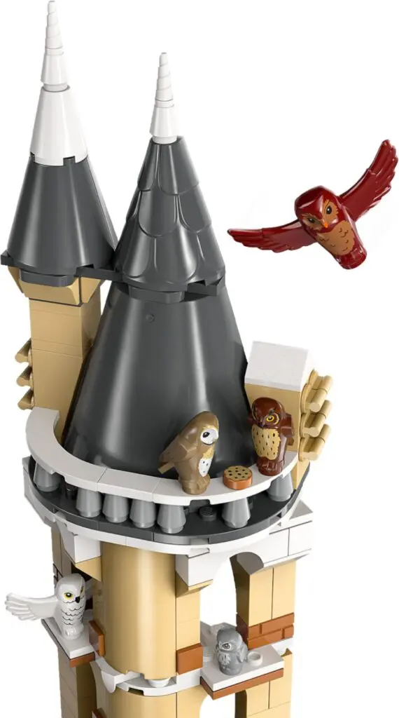 Lego castle tower with owls
