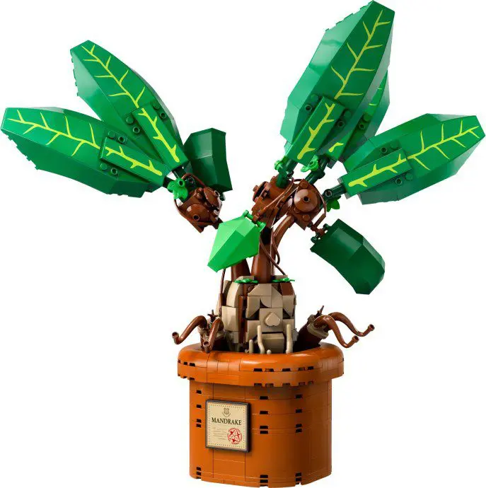 Mandrake LEGO set with green leaves