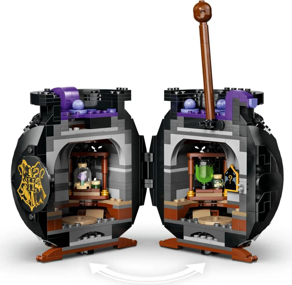 LEGO cauldron set with interior details
