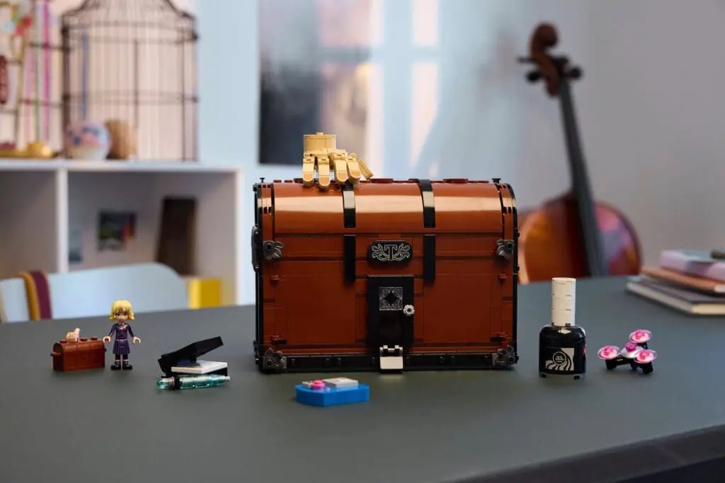 LEGO chest and minifigures on table