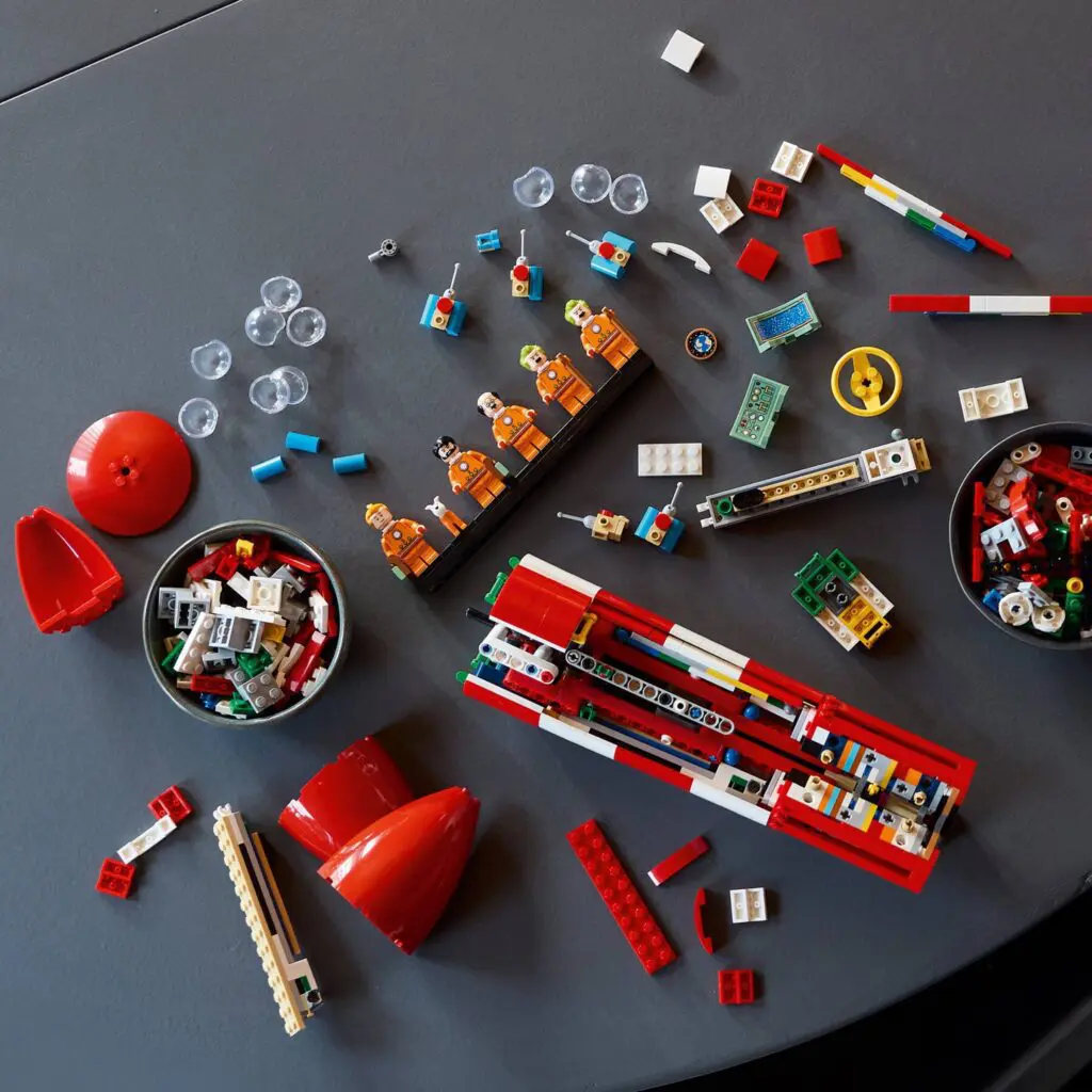 Creative toy construction pieces scattered around