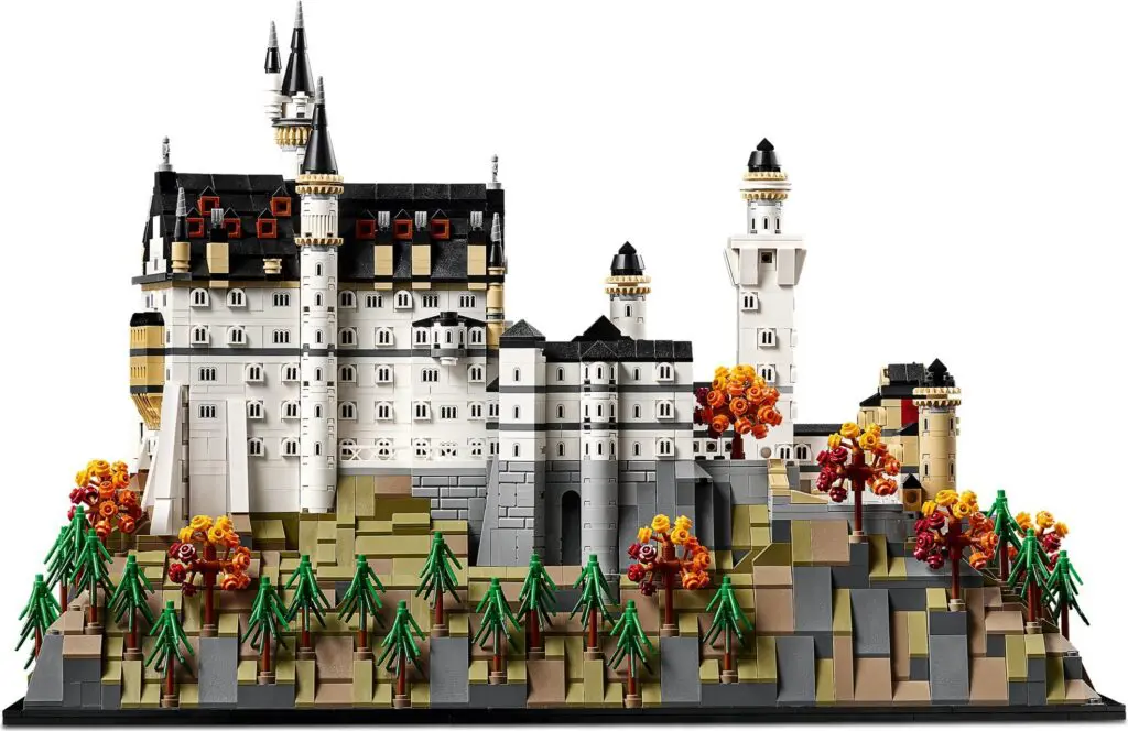 LEGO Architecture Neuschwanstein Castle - view 12