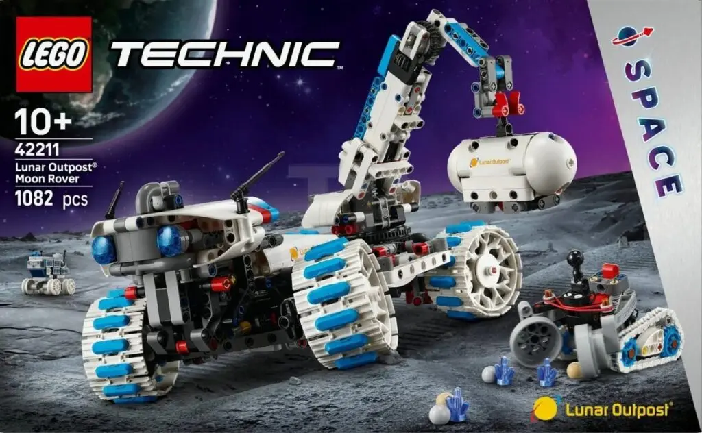 LEGO Technic Lunar Outpost Moon Rover - view 2