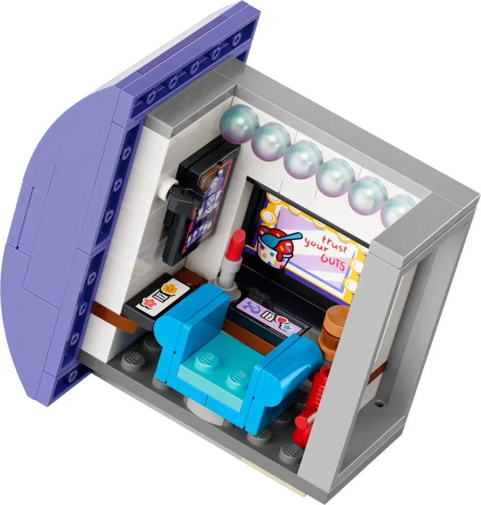LEGO Editions Olivia Rodrigo's Dual Guitar - view 2
