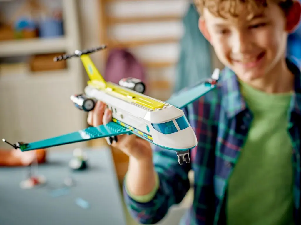 LEGO City Air Ambulance - view 5