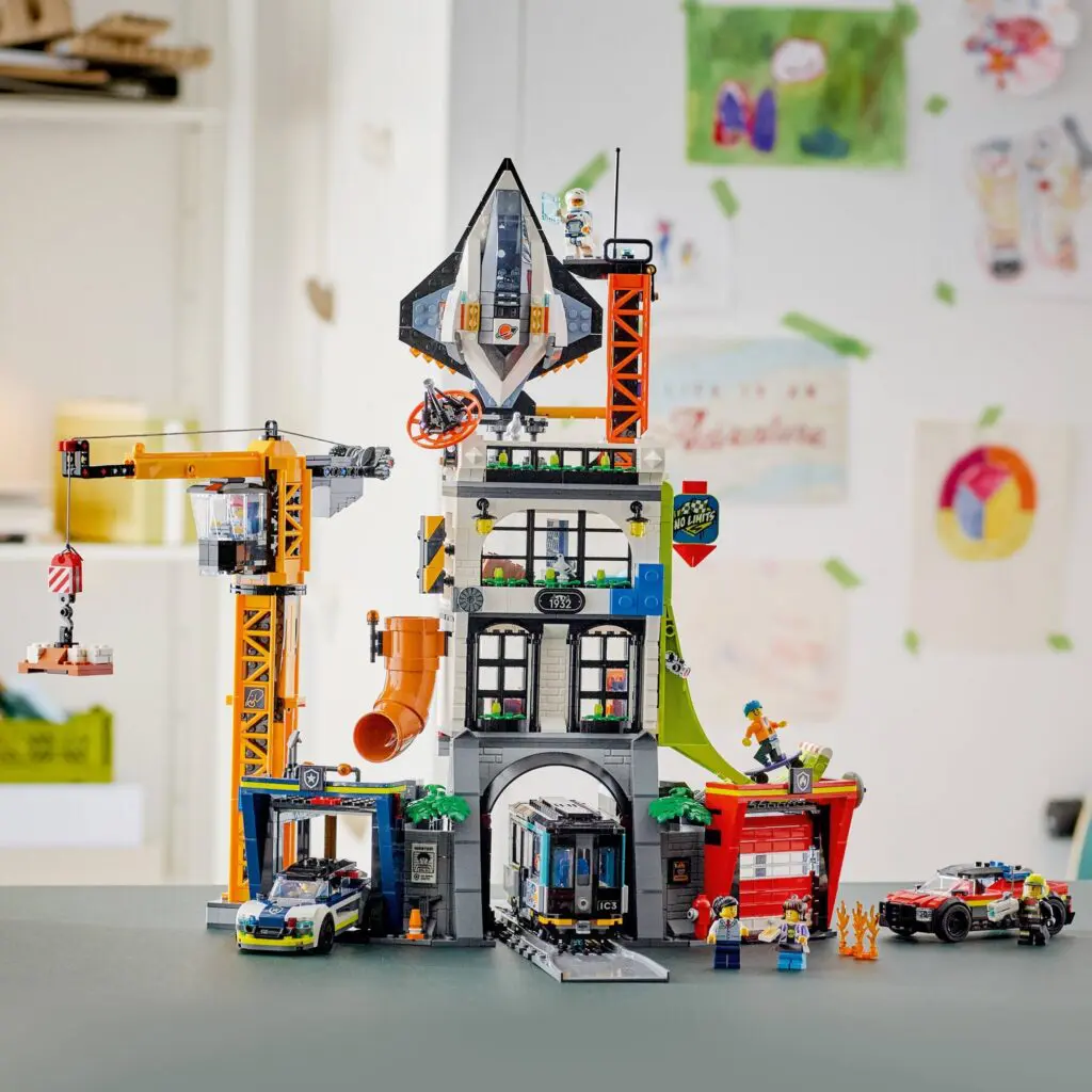 LEGO The City Tower - view 9