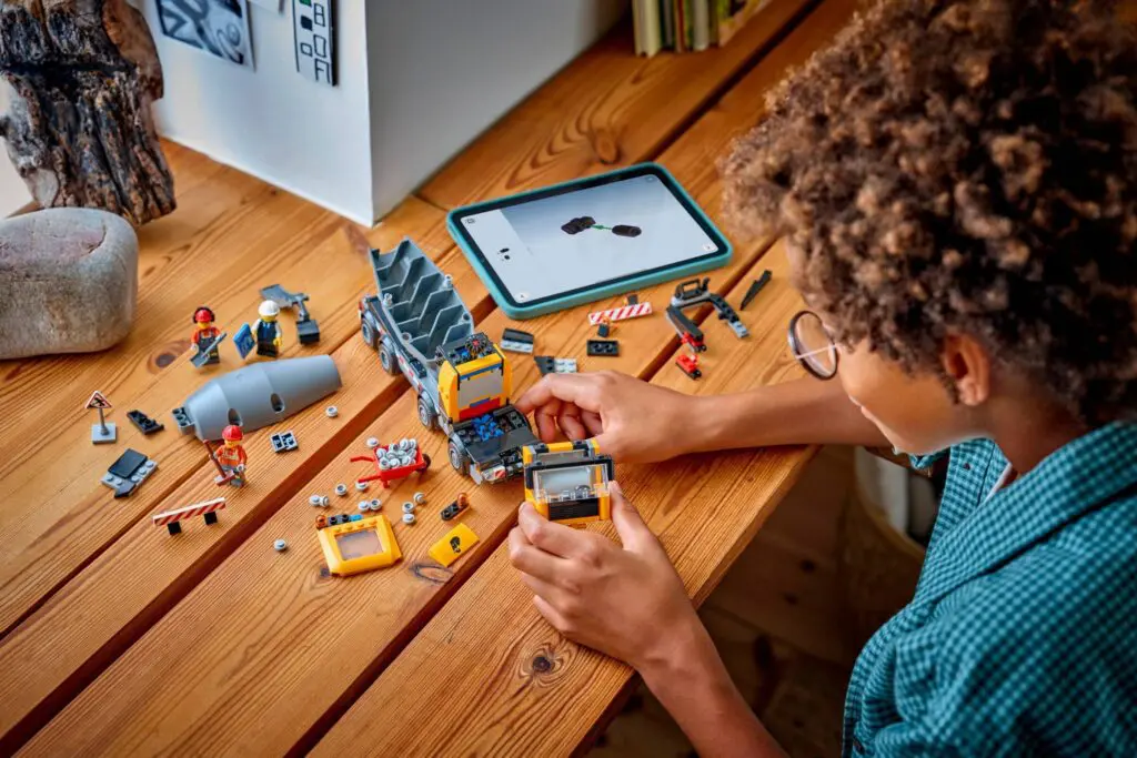 LEGO City Cement Mixer - view 4