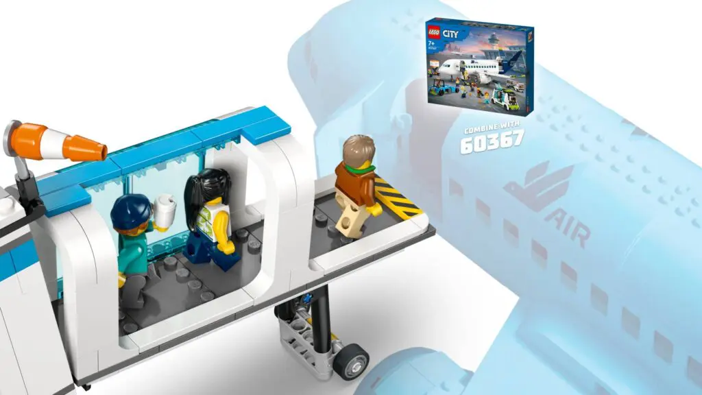 LEGO City Airport with Airplane - view 2