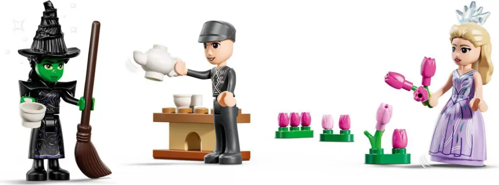 LEGO Wicked Glinda & Elphaba Visit Munchkinland - view 8