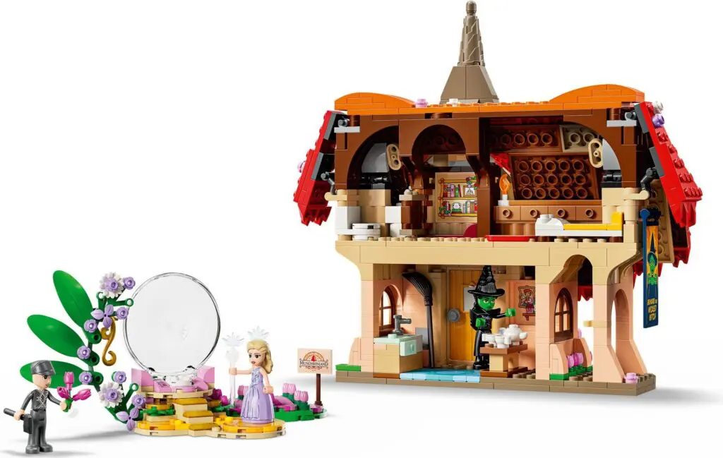 LEGO Wicked Glinda & Elphaba Visit Munchkinland - view 9