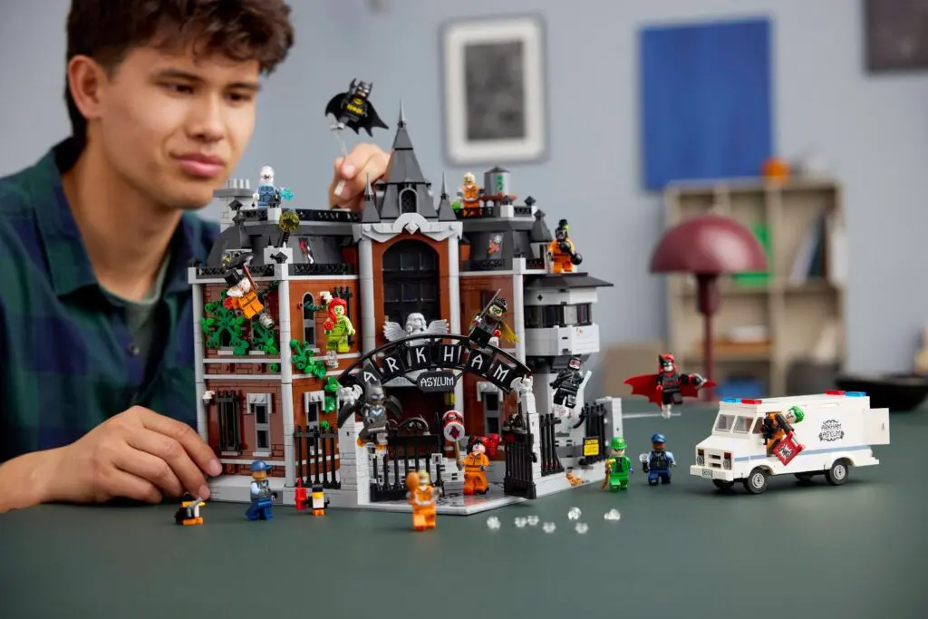 LEGO DC Comics Super Heroes Arkham Asylum - view 8