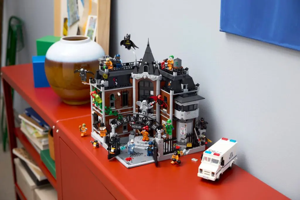 LEGO DC Comics Super Heroes Arkham Asylum - view 10