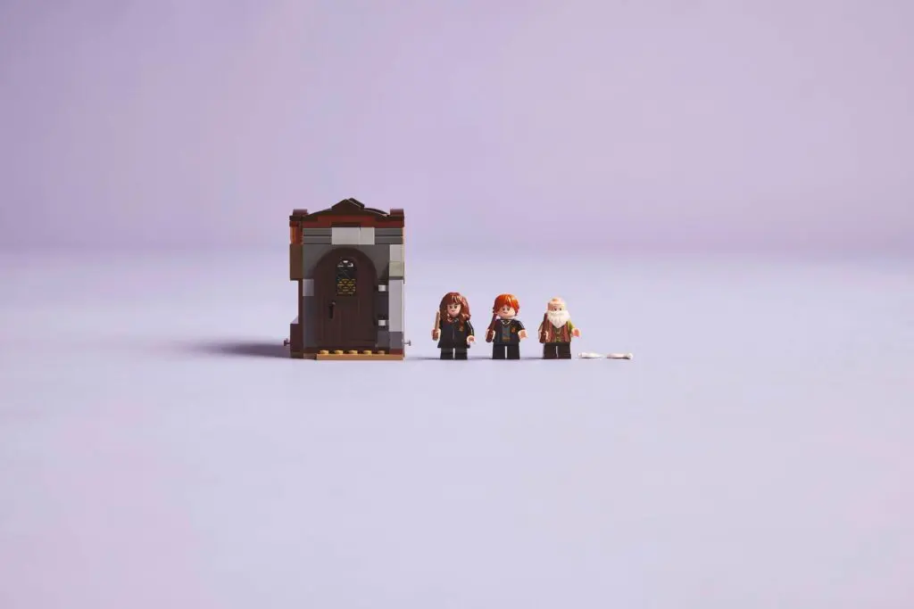 LEGO Harry Potter Hogwarts Castle: Charms Class - view 4