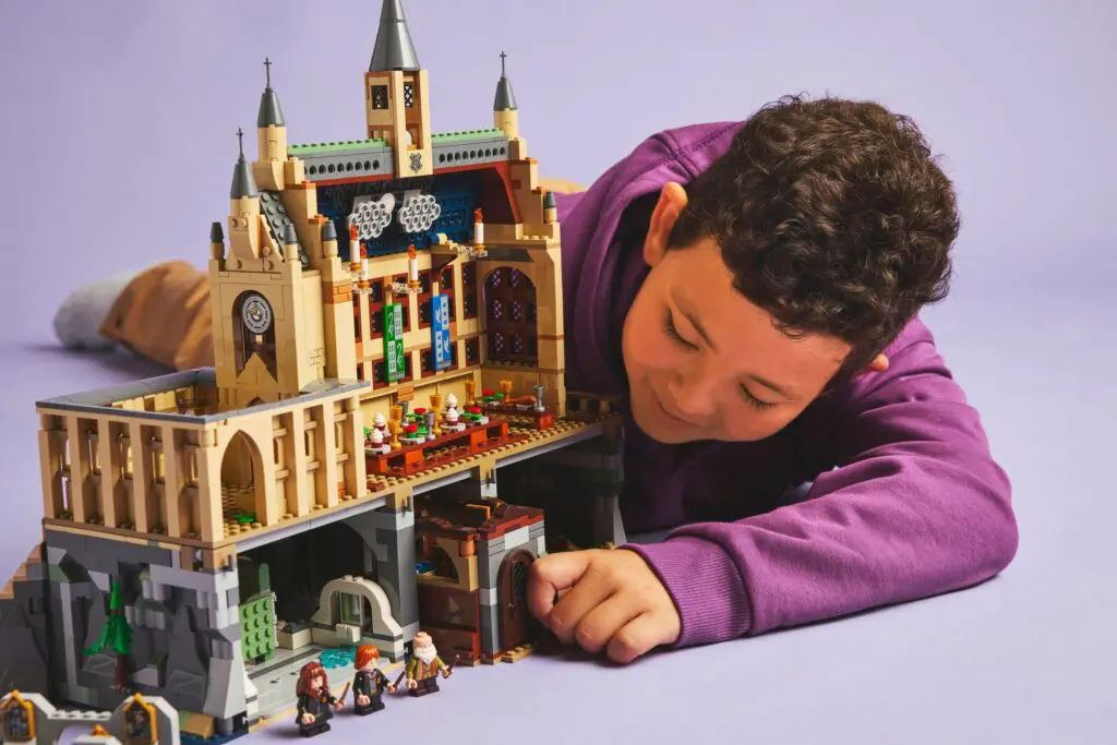 LEGO Harry Potter Hogwarts Castle: Charms Class - view 5