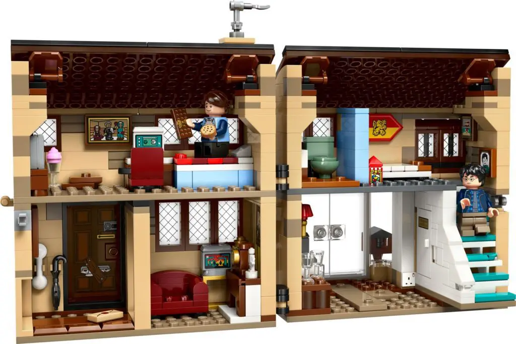 LEGO Harry Potter Privet Drive: Aunt Marge's Visit - view 2