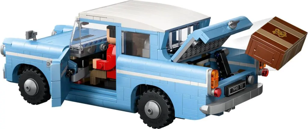 LEGO Harry Potter Enchanted Flying Ford Anglia - view 8