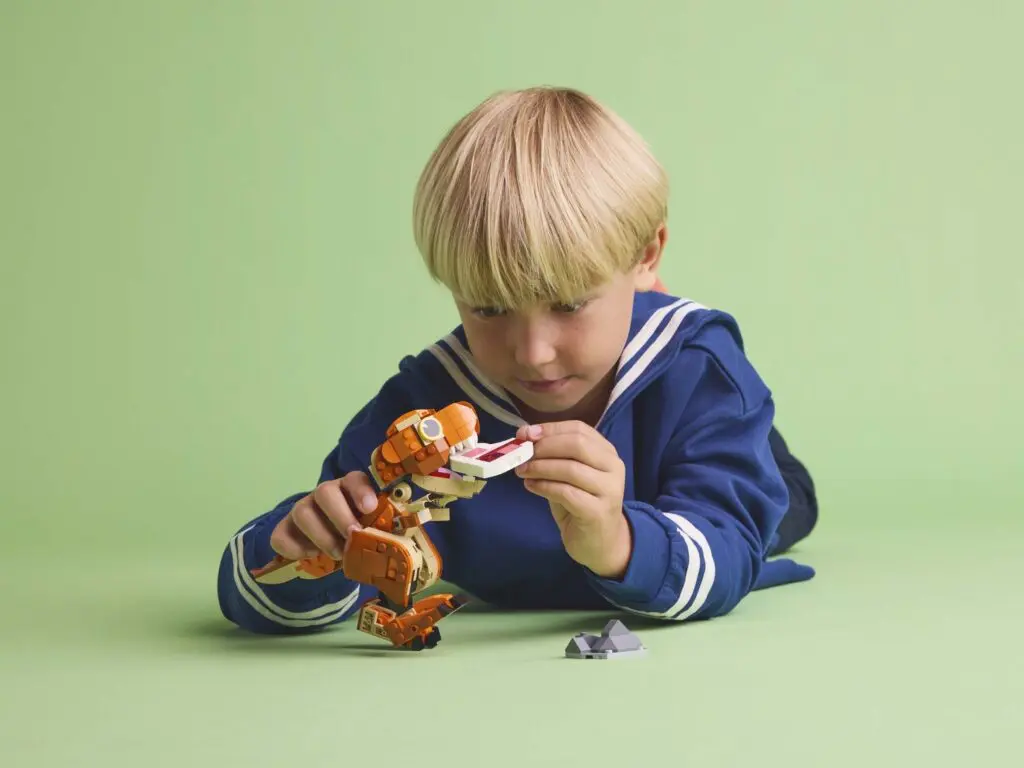 LEGO Jurassic World Little Eatie: T. rex - view 6