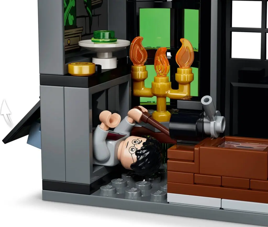 LEGO Harry Potter Knockturn Alley Wizarding Shops - view 13