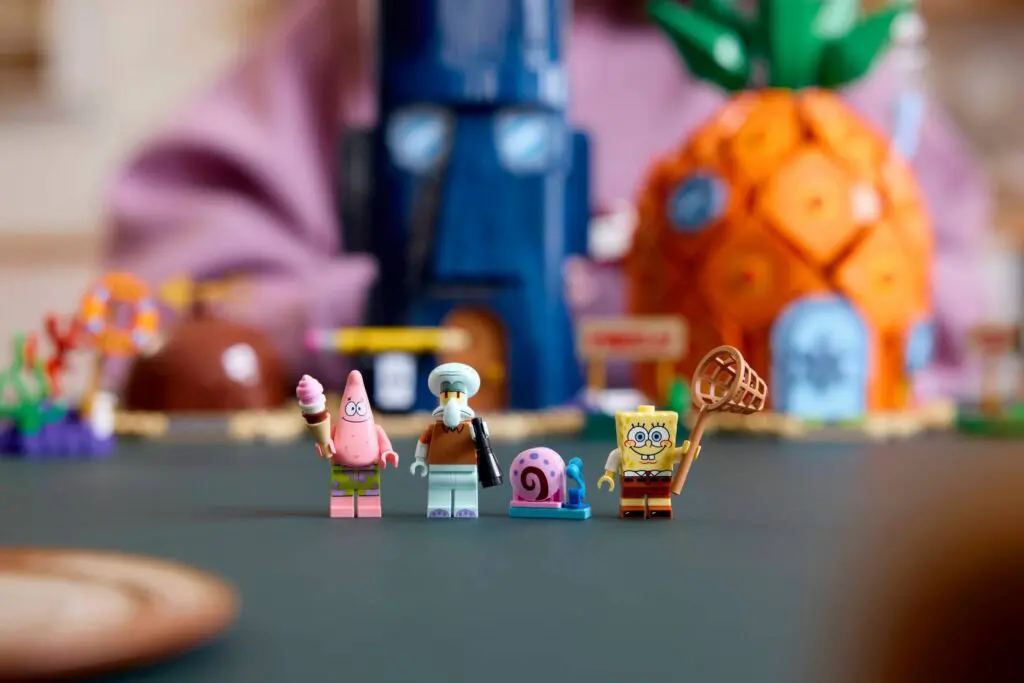 LEGO Icons SpongeBob SquarePants: Bikini Bottom - view 10