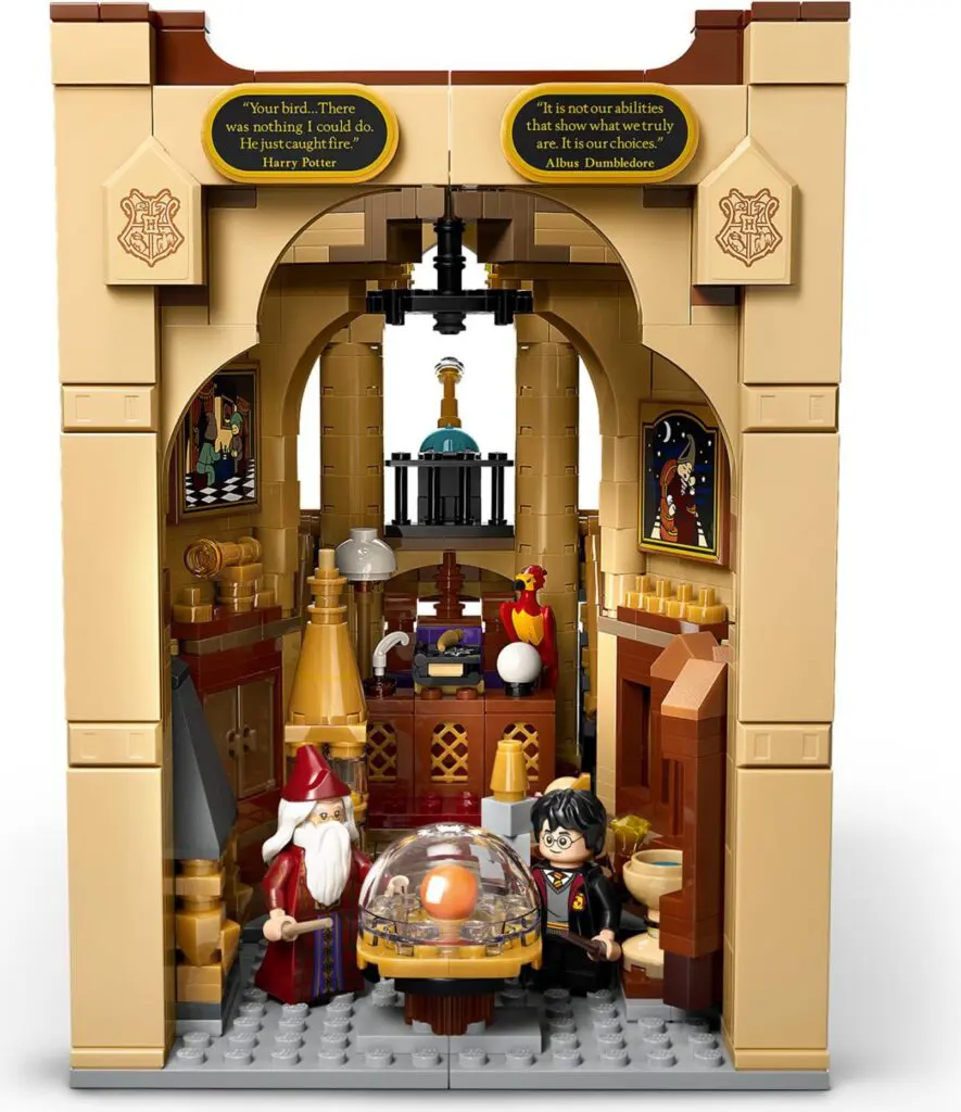 LEGO Harry Potter Book Nook: Dumbledore's Office - view 13