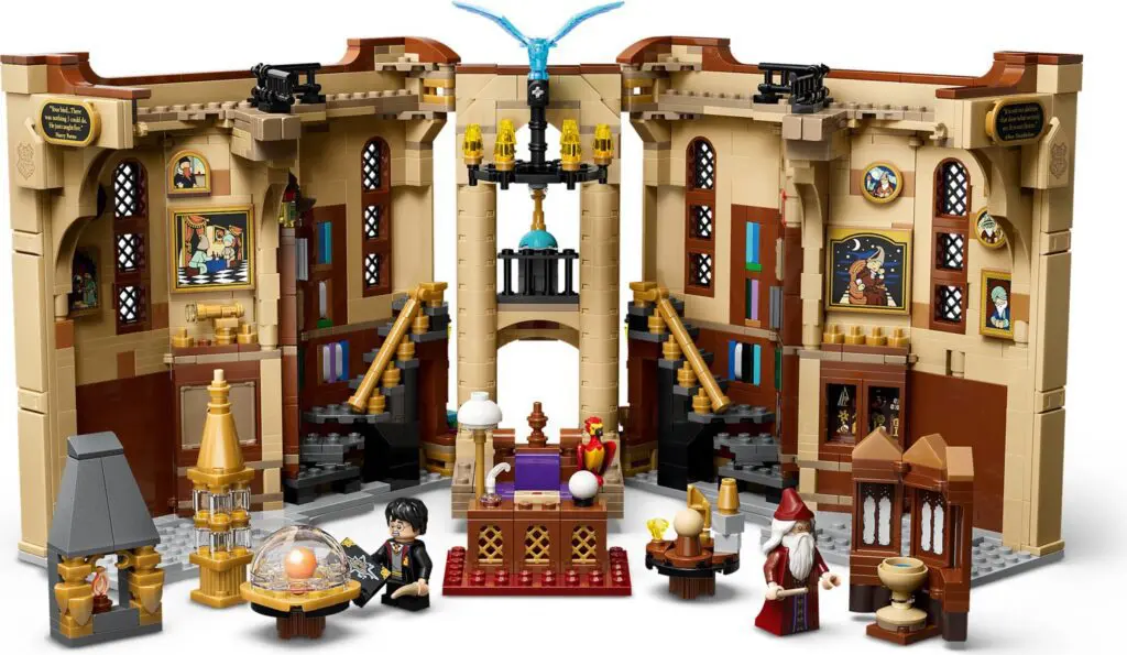 LEGO Harry Potter Book Nook: Dumbledore's Office - view 16