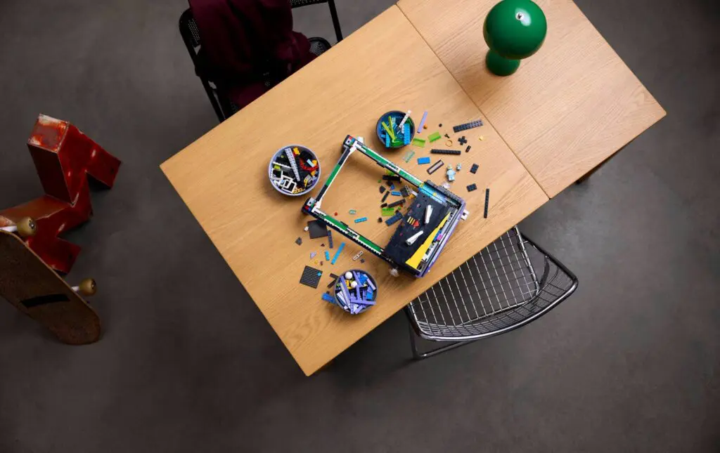 LEGO Icons Arcade Pinball Machine - view 5