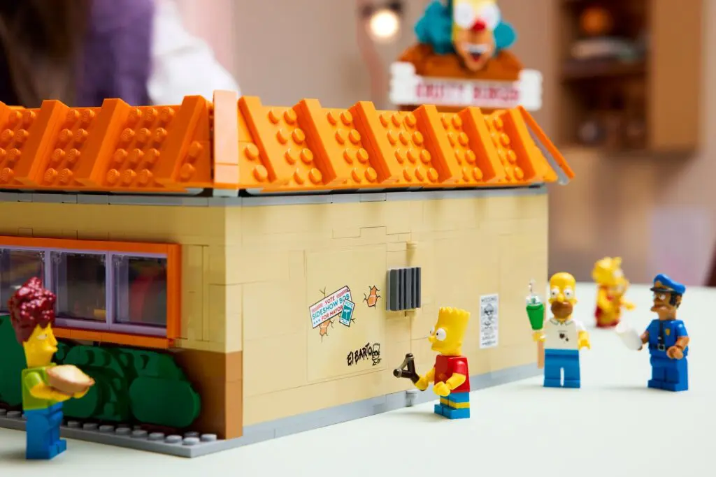 LEGO Icons The Simpsons: Krusty Burger - view 6