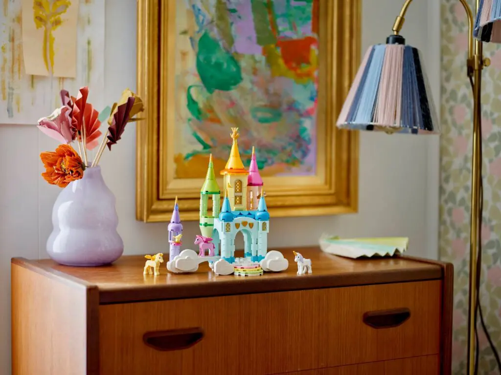 LEGO Creator Unicorn Castle - view 7
