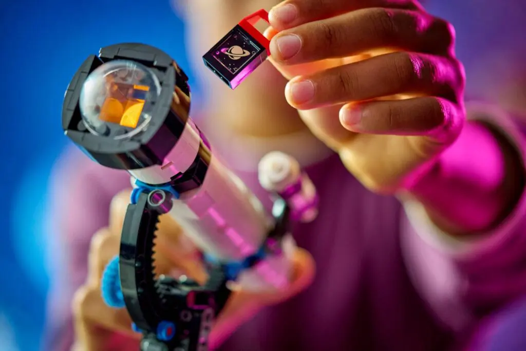 LEGO Creator Space Exploration Telescope - view 4