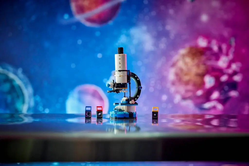 LEGO Creator Space Exploration Telescope - view 7