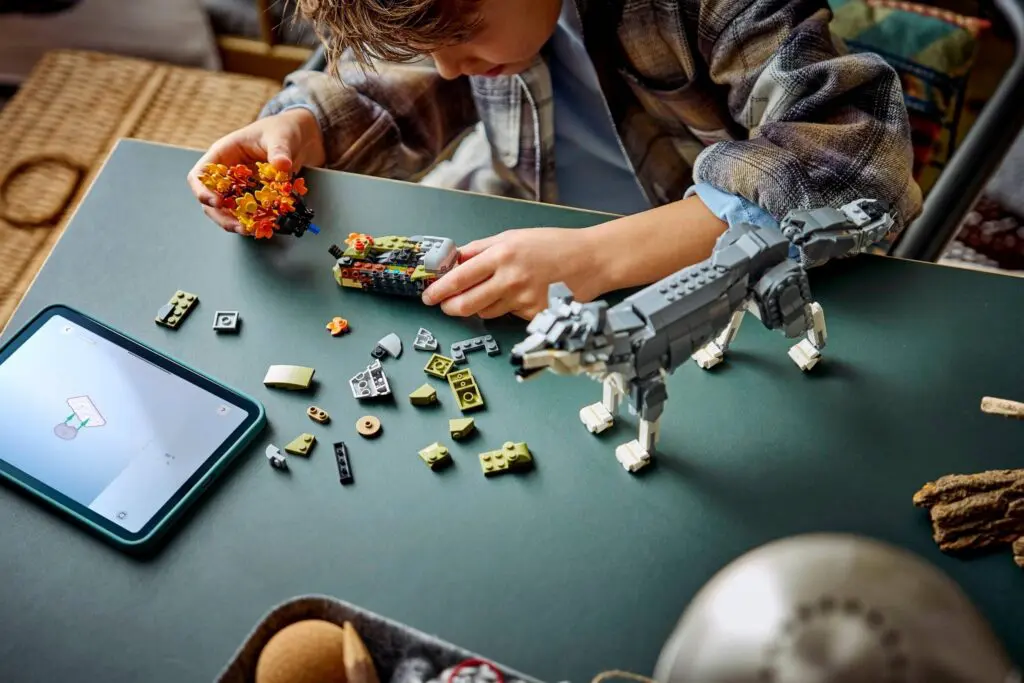 LEGO Creator Forest Animals: Grey Wolf - view 5