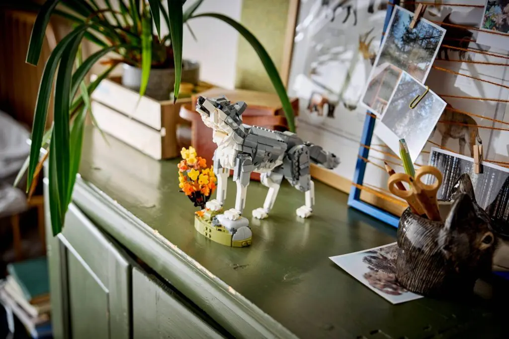 LEGO Creator Forest Animals: Grey Wolf - view 8