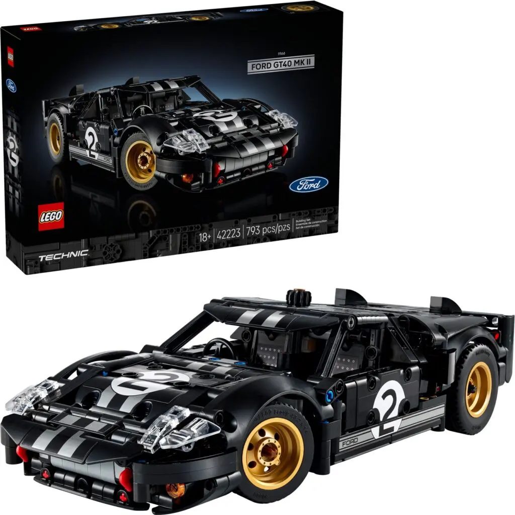 LEGO Technic 1966 Ford GT40 MKII - view 4