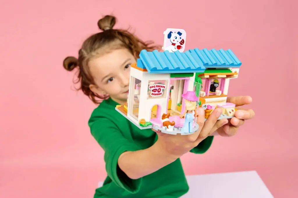 LEGO Friends Dog Treats Bakery - view 6